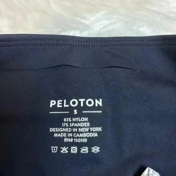 Peloton Capri Black Leggings Size S - Picture 2 of 4
